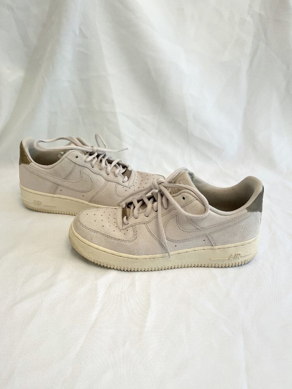 NIKE AIR FORCE 1 '07 PREMIUM SUEDE GAMMA GREY women's 8